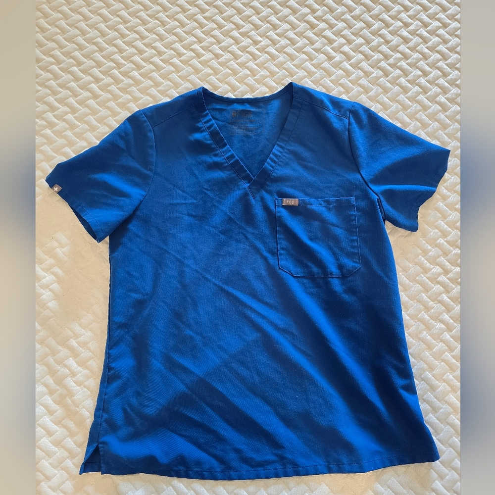 Womens Figs Royal Blue Catarina One-Pocket Scrub Top Size: L